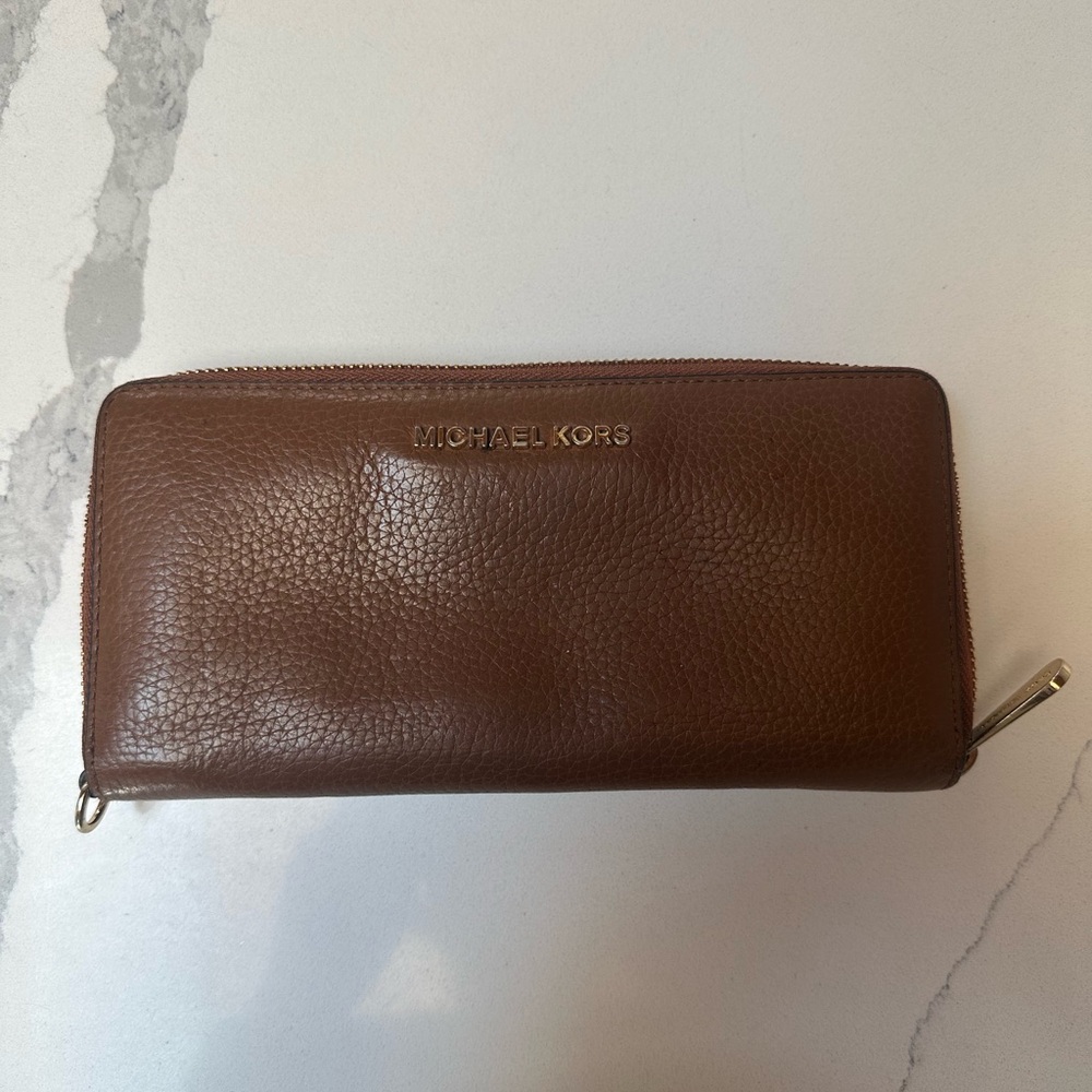 Michael Kors Tan Leather Zip Wallet